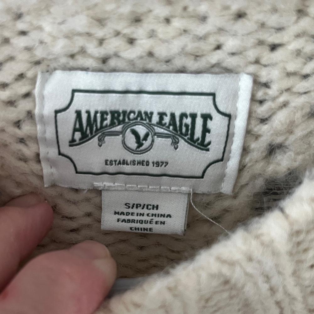 American Eagle Outfitters Women’s Cream Knit Sweater - Picture 2 of 2